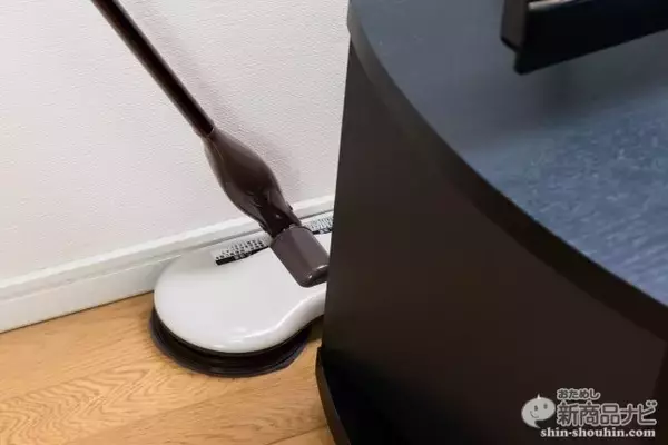 「半年で5万台以上も売れた『コードレス回転モップクリーナー』は水だけで雑菌99.9％除去！」の画像