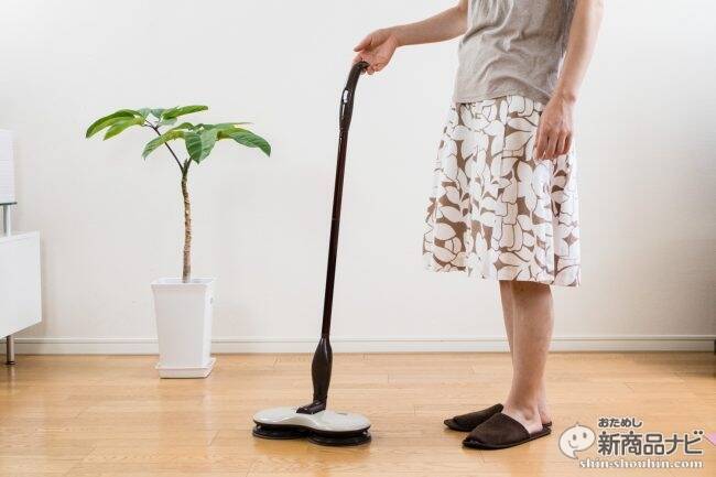半年で5万台以上も売れた『コードレス回転モップクリーナー』は水だけで雑菌99.9％除去！