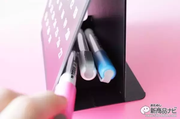 「『ポップ・カレンダー』書いて（描いて）消せる！ インスタ映え確実のおしゃれな新感覚カレンダー」の画像