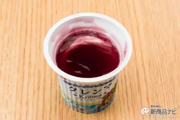 「ふわふわすぎるギリシャヨーグルト新発売！『グリークヨーグルト クレンマ®︎』2つの味わいを食べ比べ！」の画像
