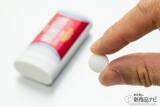 「流行りの大粒タイプ『ミンティアエクスケア ハーブミント / ミルクミント』は充実ののど飴機能が新しい！」の画像8