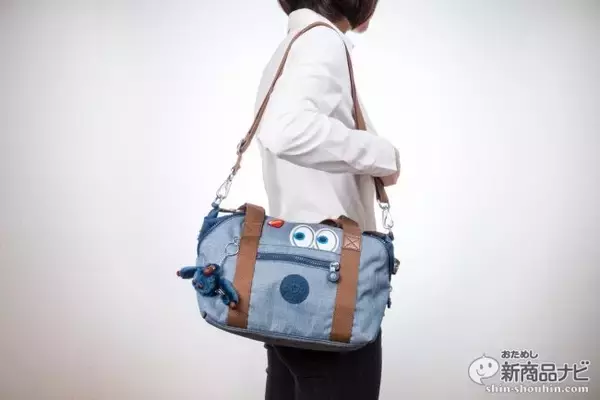 「カジュアルバッグのキプリングとemoji®がコラボした!! 楽しさを演出する“春夏限定”バッグコレクション発売中！」の画像