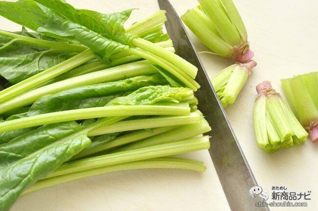 野菜や果物などの栄養素を自動でまるごとギュッ！ 『ヒューロムスロージューサー H-300E』で、美しい髪を目指したい！