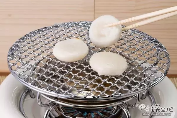 「お正月に食べきれなかったお餅を絶品おやつに！ 『センゴクアラジン ポータブル ガス カセットコンロ ヒバリン』で、カリッとモッチリ食感をダブルで味わおう」の画像