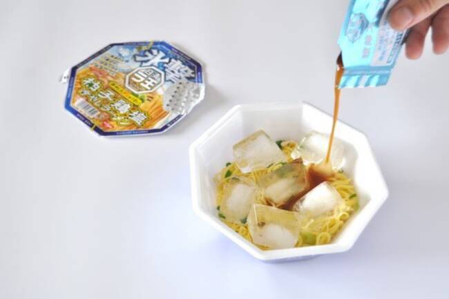 【新発売】氷でキリッと冷やす新しい食べ方！ 『日清氷撃ラ王 柚子鶏塩』で夏の暑さを吹き飛ばそう