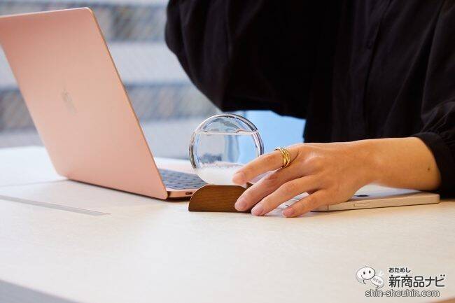 天気や気温によって異なる表情を楽しめる！ 『ストームグラス ラウンド』『ガラスフロート温度計 ラウンド』が手ごろなサイズ感で登場！