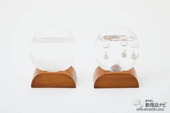 天気や気温によって異なる表情を楽しめる！ 『ストームグラス ラウンド』『ガラスフロート温度計 ラウンド』が手ごろなサイズ感で登場！