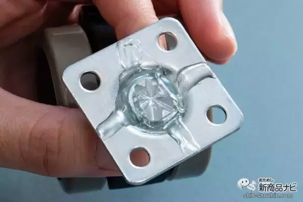 「プラスチック素材でもピタッとくっつく！ 『ボンド ウルトラ多用途 SU プレミアム ソフト』で、簡単DIYができるって本当だった！」の画像