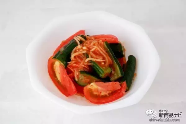 「まるで居酒屋のスピードメニュー！ 新感覚のお漬物『パリパリきゅうりキムチ』はクセになる味わい」の画像