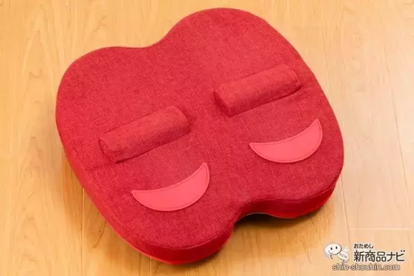 「クッションを「ふみふみ」しながらのバランス運動効果！ 軽くてかわいい『オアシス ふみトレステッパー』で足腰を鍛えよう」の画像