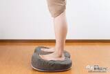「クッションを「ふみふみ」しながらのバランス運動効果！ 軽くてかわいい『オアシス ふみトレステッパー』で足腰を鍛えよう」の画像5