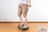 「クッションを「ふみふみ」しながらのバランス運動効果！ 軽くてかわいい『オアシス ふみトレステッパー』で足腰を鍛えよう」の画像6