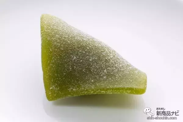 「自分で仕上げるあんこ入りグミ！  『おたべ監修 生八つ橋グミ 抹茶味・ニッキ味』が楽しすぎる」の画像