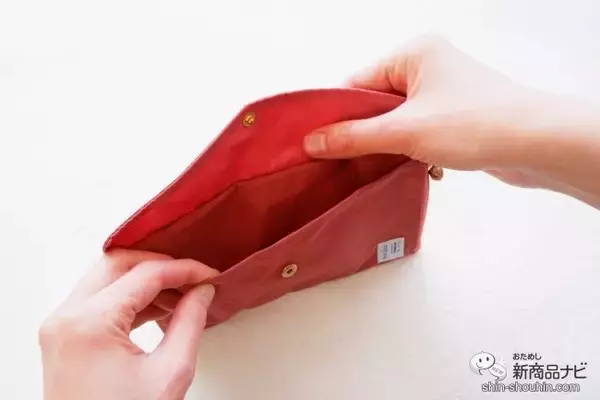 「外出時のゴミを衛生的に捨てられる『ホルポ ごみ箱ポーチ』をおためし！」の画像