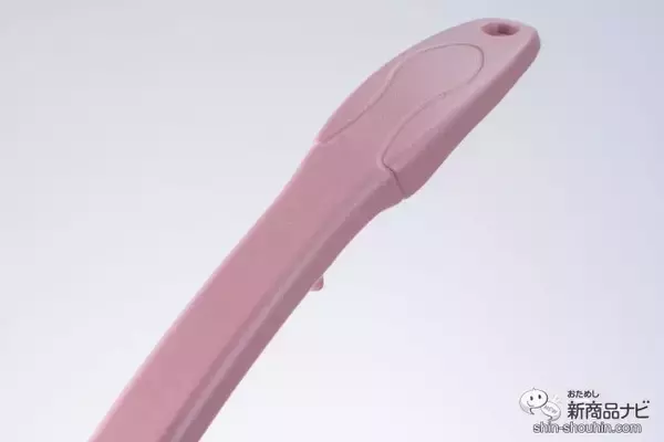 「玄関にあえて出しっぱなしにしたい美しさ！ 『Becco ほうき ちりとりセット』は、頑張らなくてもキレイが続く掃除の名パートナー」の画像