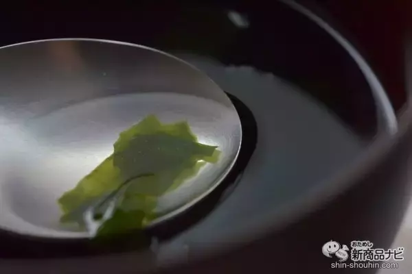 「「真っ当な食材」のダシがさらに濃厚に!? 『水仕込み 濃醇だし（濃厚15倍）』の昆布の風味がアップしたらしいので味わってみた！」の画像