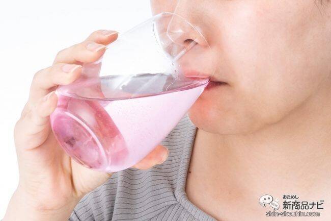 秒で朝！ 寝る前に飲む、リラクゼーションドリンク『matsukiyo EXSTRONG ズズズ』が登場