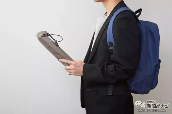 「日差しにも突然の大雨にも対応するオールラウンダー！ 軽くて大きくて便利な折りたたみ傘『VERYKAL LARGE Flat』」の画像