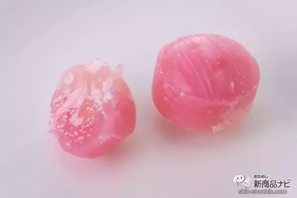 「【ミニキャンディ】エモさあふれる昭和ドリンク味！ 『いちごオレキャンディ』『エモ喫茶 クリームソーダ』」の画像