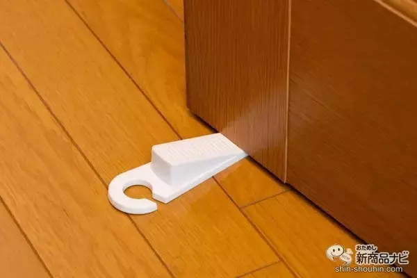 「おしゃれドアストッパー4選『ストッピー/ドアキューブ/リーフの形のドアストッパー/ドアストッパー』」の画像