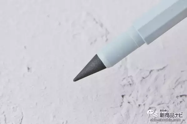「廃材から生まれた再生プラスチックが使われたメタルペンシル『Re:metacil（リ：メタシル）』が登場！」の画像
