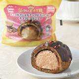 「『ファミリーマート・今週の新商品情報』Twitter人気投票1位！『チョコ好きによるチョコ好きのためのチョコレートシュー』やプリングルズNo.1人気とコラボ『ファミチキ（サワークリーム＆オニオン味）』ほか」の画像4