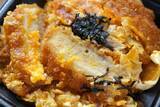 「【玉子サンド・かつ丼】西友で買えるようになったトライアルの名物「白いたっぷり玉子サンド」と「ロースかつ重」のお得感があまりにも度を超えていた：パリッコ『今週のハマりめし』第231回」の画像9