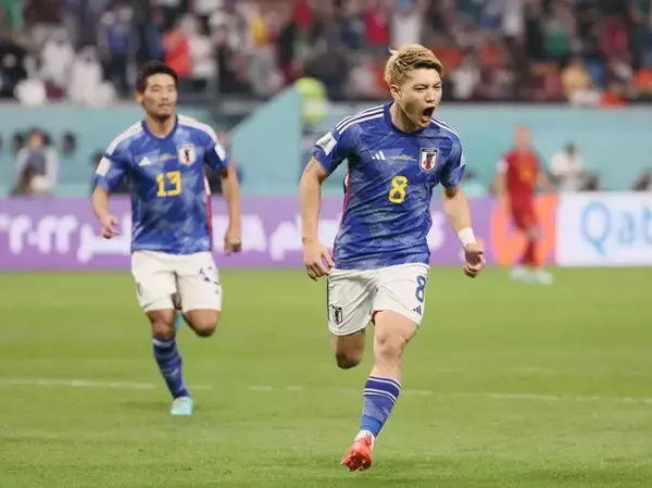 「南野拓実が負傷離脱で森保ジャパンに"大問題"発生！　久保建英に「栄光の背番号8」を!!」の画像