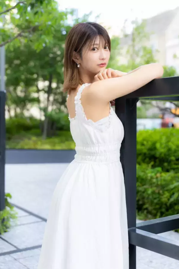 「ABEMAの人気アナウンサー・瀧山あかねが語るグラビアへの想い「グラビアは大切な、最高のご褒美みたいなお仕事です」」の画像