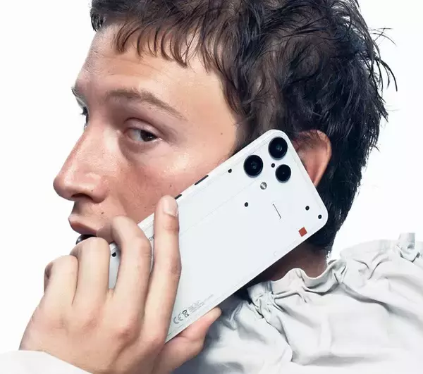 「デザイン重視からコスパ最強モデルまで！　最新のSIMフリースマホ【即買いガジェット】」の画像