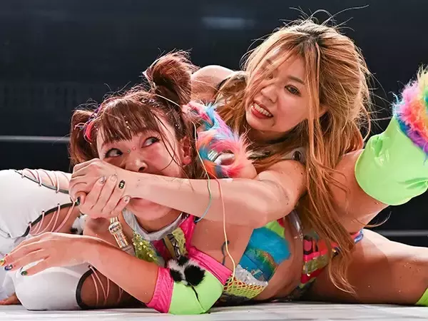 「密着！ "新人レスラー"フワちゃん、「2度目の青春」にリングイン!!」の画像