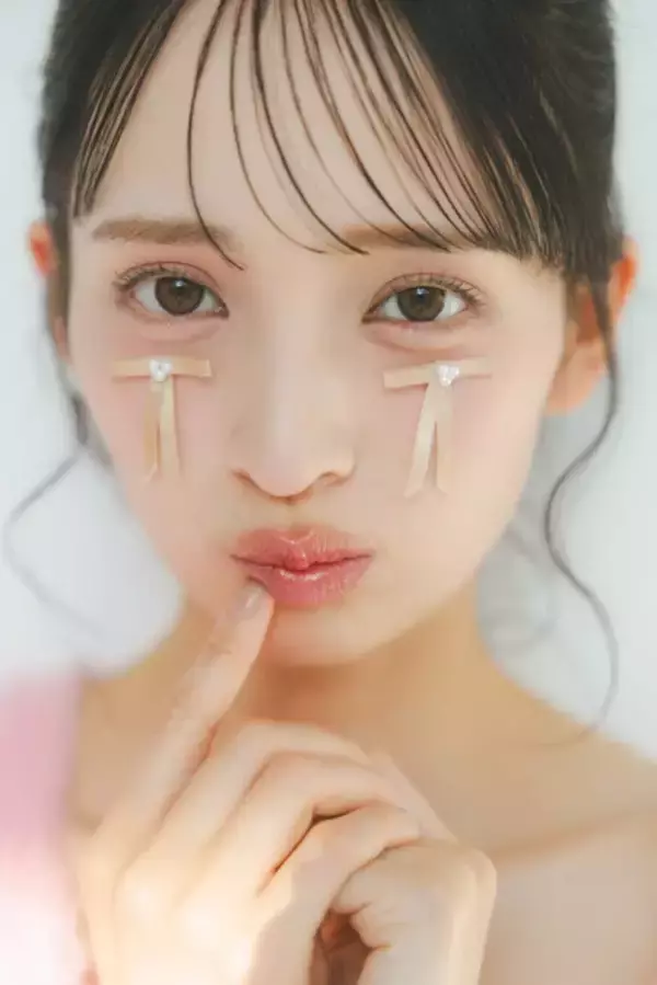「AIを超える「顔面国宝級」の主食はカップ麺!?　秋元康プロデュースの刺客・ALLYが明かす「元アパレルブランド社員」がアイドルを選んだ理由」の画像