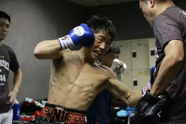 「「怪物（モンスター）に憧れた少年」　プロボクサー・伊藤千飛の夢＜前編＞」の画像