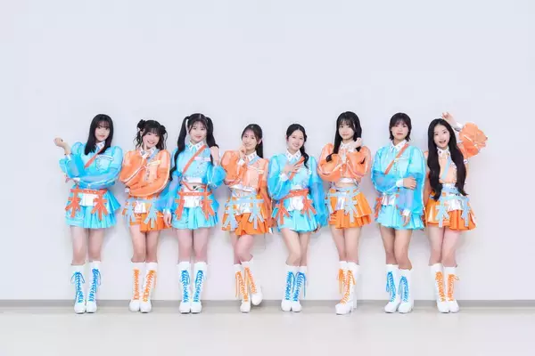 お披露目イベントはわずか半日で完売！　ボックスコーポレーション発の8人組アイドル「LOVE CHANT」が誕生!!