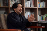 「『グラビアの読みかたーWPBカメラマンインタビューズー』酒井貴弘編・前編「子供の頃はゲームクリエイターに憧れていました」」の画像1