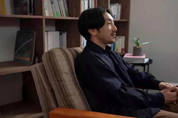 「『グラビアの読みかたーWPBカメラマンインタビューズー』酒井貴弘編・前編「子供の頃はゲームクリエイターに憧れていました」」の画像