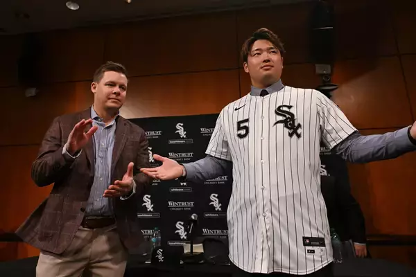 メジャーに挑戦する2大スラッガー、村上宗隆、岡本和真の現地の評価は？