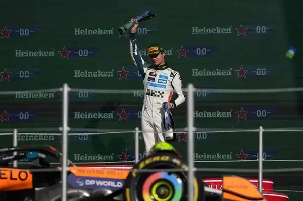 「【堂本光一 コンマ一秒の恍惚Web】フェルスタッペンの"逆転王座"には角田裕毅の力が絶対に必要！」の画像