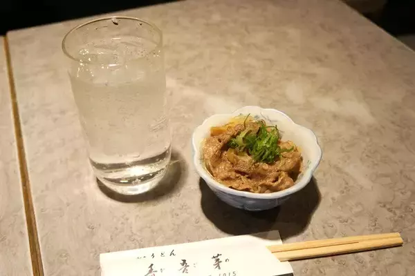 「【細打ちうどん】赤坂の路地に佇む名店の自家製うどんに感動した夜：パリッコ『今週のハマりめし』第233回」の画像