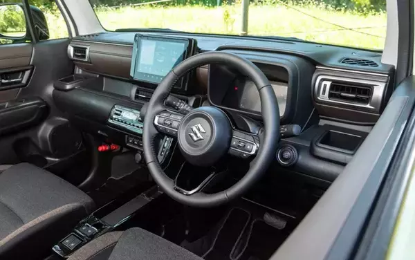 「8年ぶり大刷新！　開発責任者が明かす「勝算」とは？　スズキ新型クロスビーは"かっこかわいい"で大勝負！」の画像