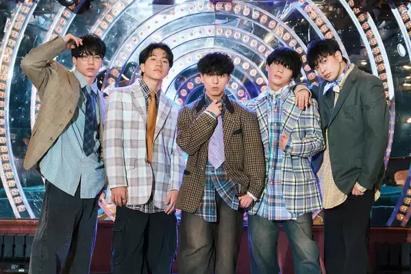 REAL AKIBA BOYZの派生ユニット"RAB ESPICE"が初のデジタル写真集を発売！「競技場のトラックを見たら走りたくなっちゃって」