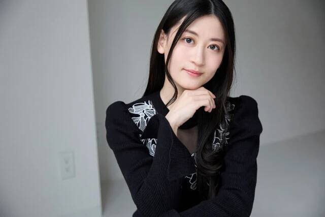 元NMB48上西恵・上西怜の上西姉妹がクロストーク「写真集の銭湯のページは、恵ちゃんに現場に来てもらって、SNS用のオフショットを撮ってもらったんです（笑）」（怜）　「こんな感じに撮って」って見本を見せられて、めちゃプレッシャーでした」（恵）