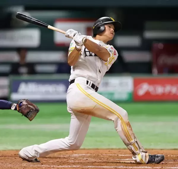 「【プロ野球2026 パ・リーグ展望】春季キャンプも大盛況！ "エース電撃移籍"で揺れる「因縁の2強対決」の行方は!?」の画像