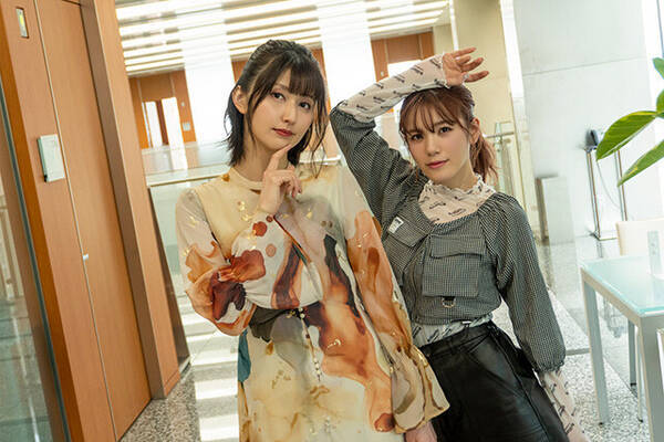 人気声優がお互いを撮り合う ｍａｃｈｉｃｏ 駒形友梨 第１回 ｍａｃｈｉｃｏには気をつけろ すぐ服脱ぐから 声優トモ写 22年5月26日 エキサイトニュース