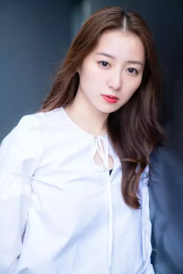 女優・高田里穂が語る初グラビアの記憶「『カメラを男性だと思って』と言われて、初めて女性としての自分を意識しました」