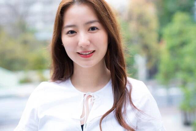 女優・高田里穂が語る初グラビアの記憶「『カメラを男性だと思って』と言われて、初めて女性としての自分を意識しました」