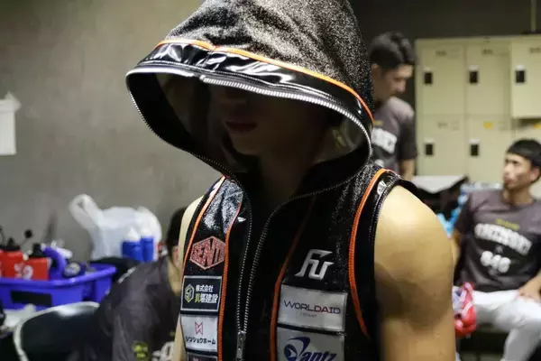 「怪物（モンスター）に憧れた少年」 プロボクサー・伊藤千飛の夢＜後編＞