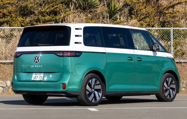 【小田原ドラゴンのクルマ探しの旅。特別編】最新輸入車だらけの試乗会で見つけた"興奮MAXカー"はコレ！　噂のEVミニバン フォルクスワーゲン ID.Buzzが"刺さった"理由