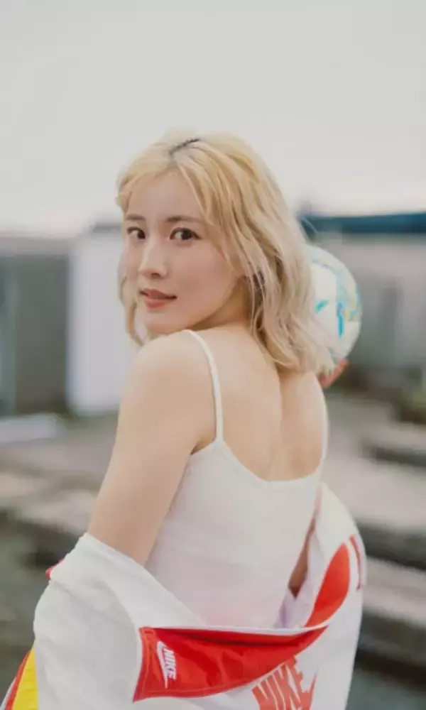 「フットサル女子日本代表・松本直美が初のデジタル写真集を発売！「フットサルをより多くの人に知ってもらいたい思いから挑戦しました」」の画像