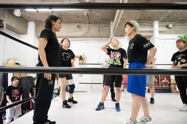 女子プロレス界に大激震！ 元スターダムEP・ロッシー小川氏が旗揚げした注目の新団体『マリーゴールド』とは？「スターダムのライバルは自分で作るしかないなと思っていたんです」